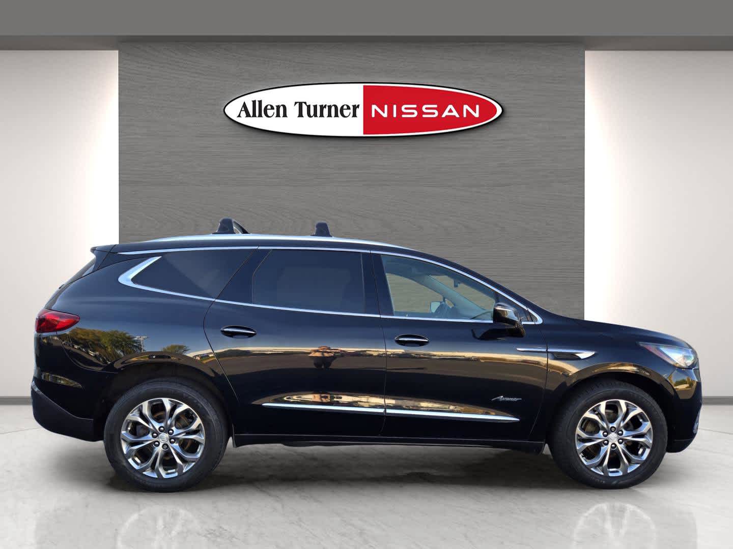 2018 Buick Enclave Avenir photo 3