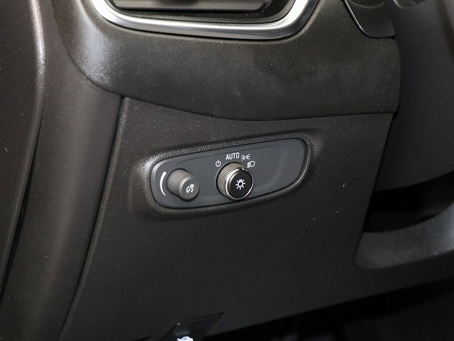 2022 Chevrolet Equinox LS photo 20