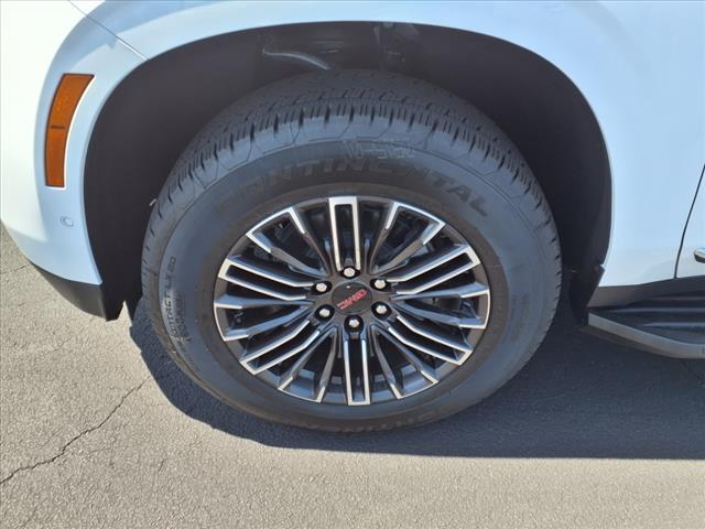 2025 Gmc Yukon photo 3