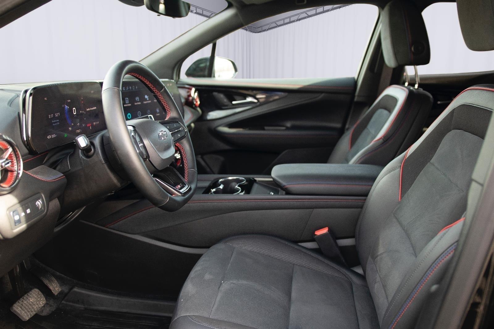 Used 2024 Chevrolet Blazer EV RS with VIN 3GNKDCRJ9RS176729 for sale in Manchester, CT
