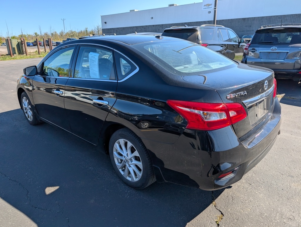 2018 Nissan Sentra SV photo 4