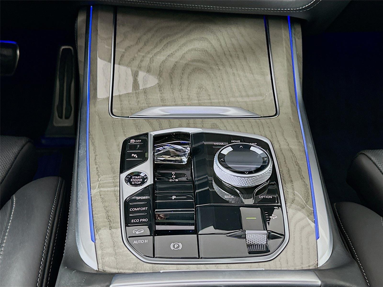 2023 Bmw X7 M60i photo 17