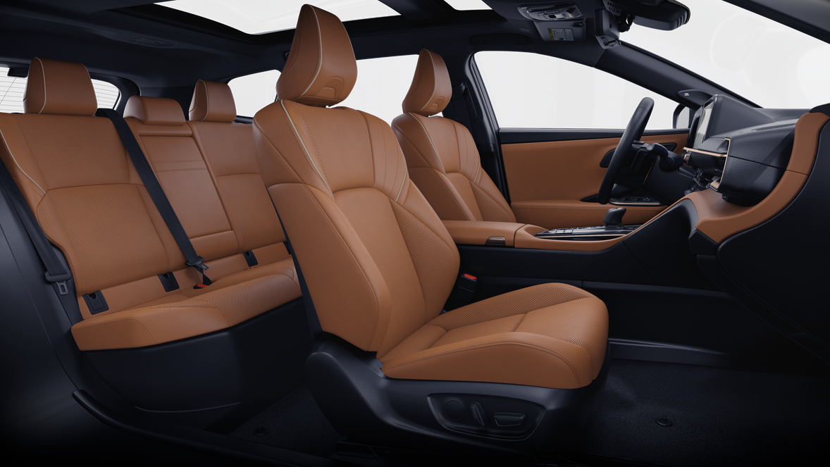 2025 Toyota Crown Signia Limited photo 2