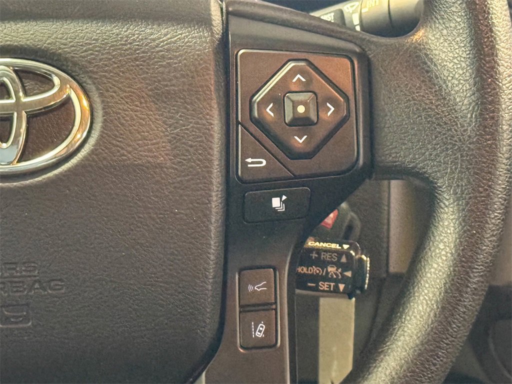 2022 Toyota Tacoma SR V6 photo 33