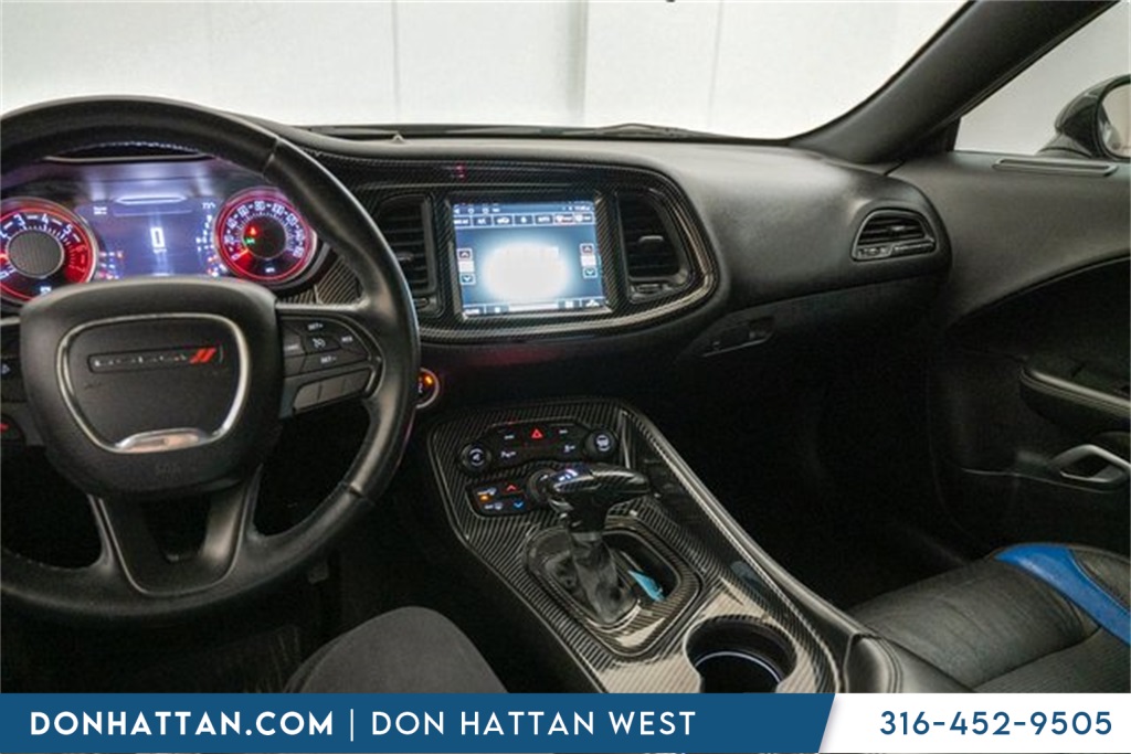 2015 Dodge Challenger R/T photo 15
