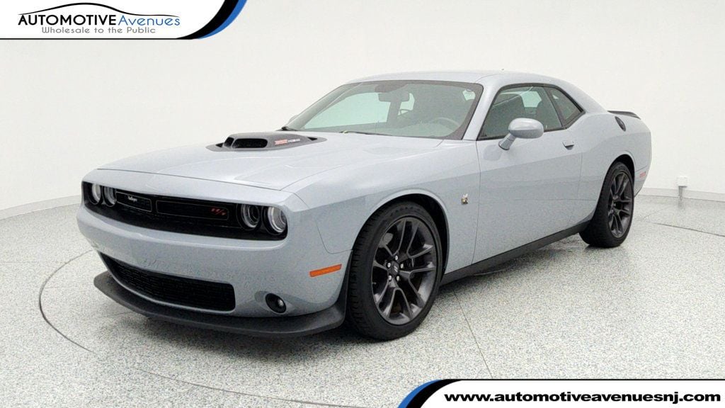 2022 Dodge Challenger R/T's photo