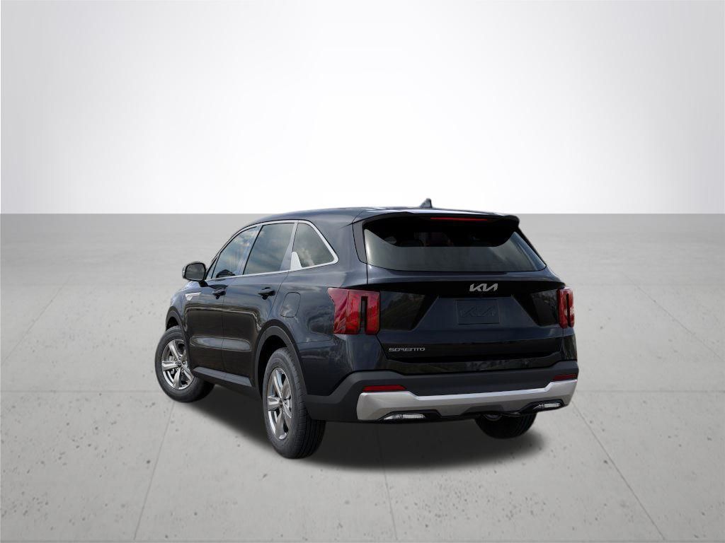 2026 Kia Sorento LX photo 4