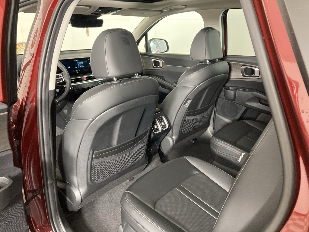 2025 Kia Sorento X-Line EX photo 12