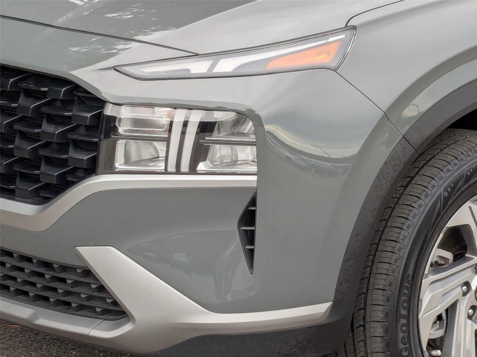 2023 Hyundai Santa Fe SEL photo 2