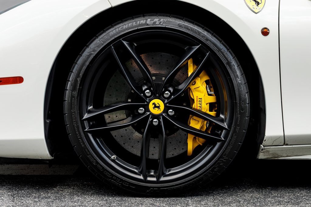 2019 Ferrari 488 GTB photo 21