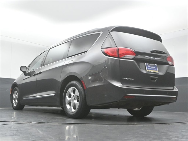 2017 CHRYSLER PACIFICA - Image 39