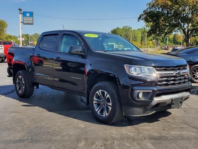 2022 Chevrolet Colorado Z71 photo 2