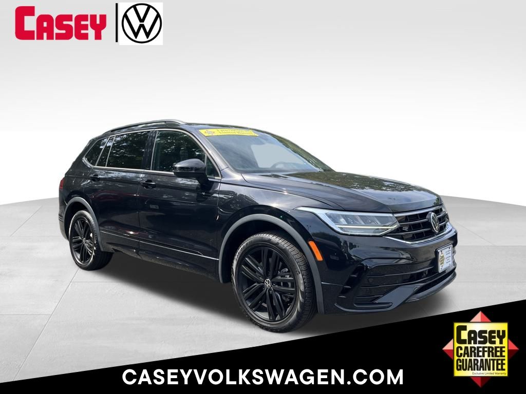 2022 Volkswagen Tiguan SE R-LINE BLACK