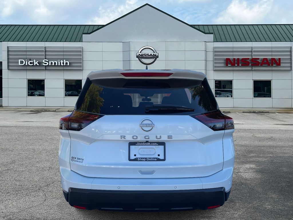 2025 Nissan Rogue S photo 3