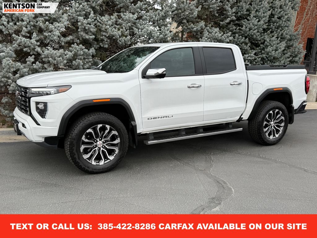2024 GMC Canyon Denali's photo