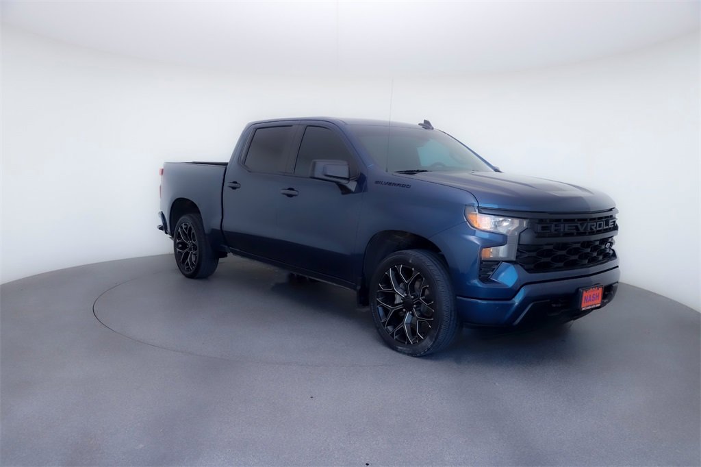2022 Chevrolet Silverado 1500 Custom photo 11