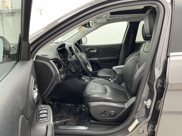 2019 Jeep Cherokee Limited photo 9