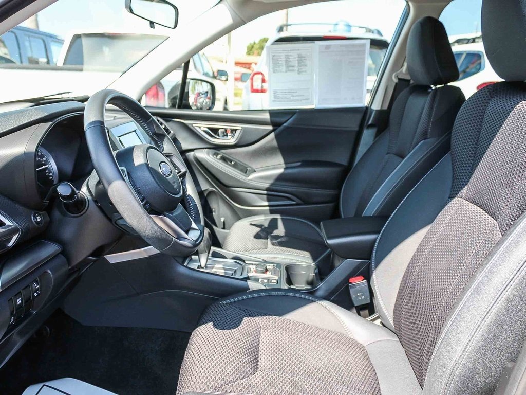 2023 Subaru Forester Premium photo 19
