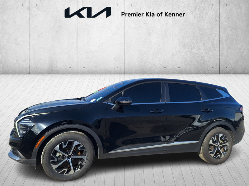 2024 Kia Sportage EX's photo