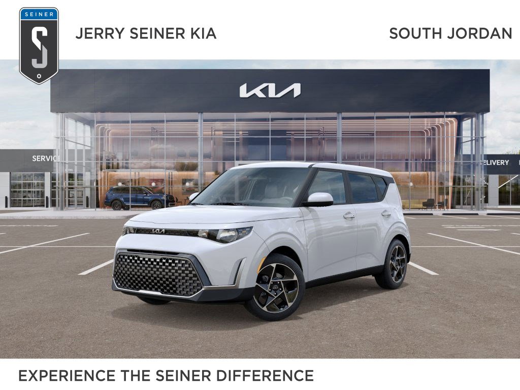 2025 Kia Soul EX's photo