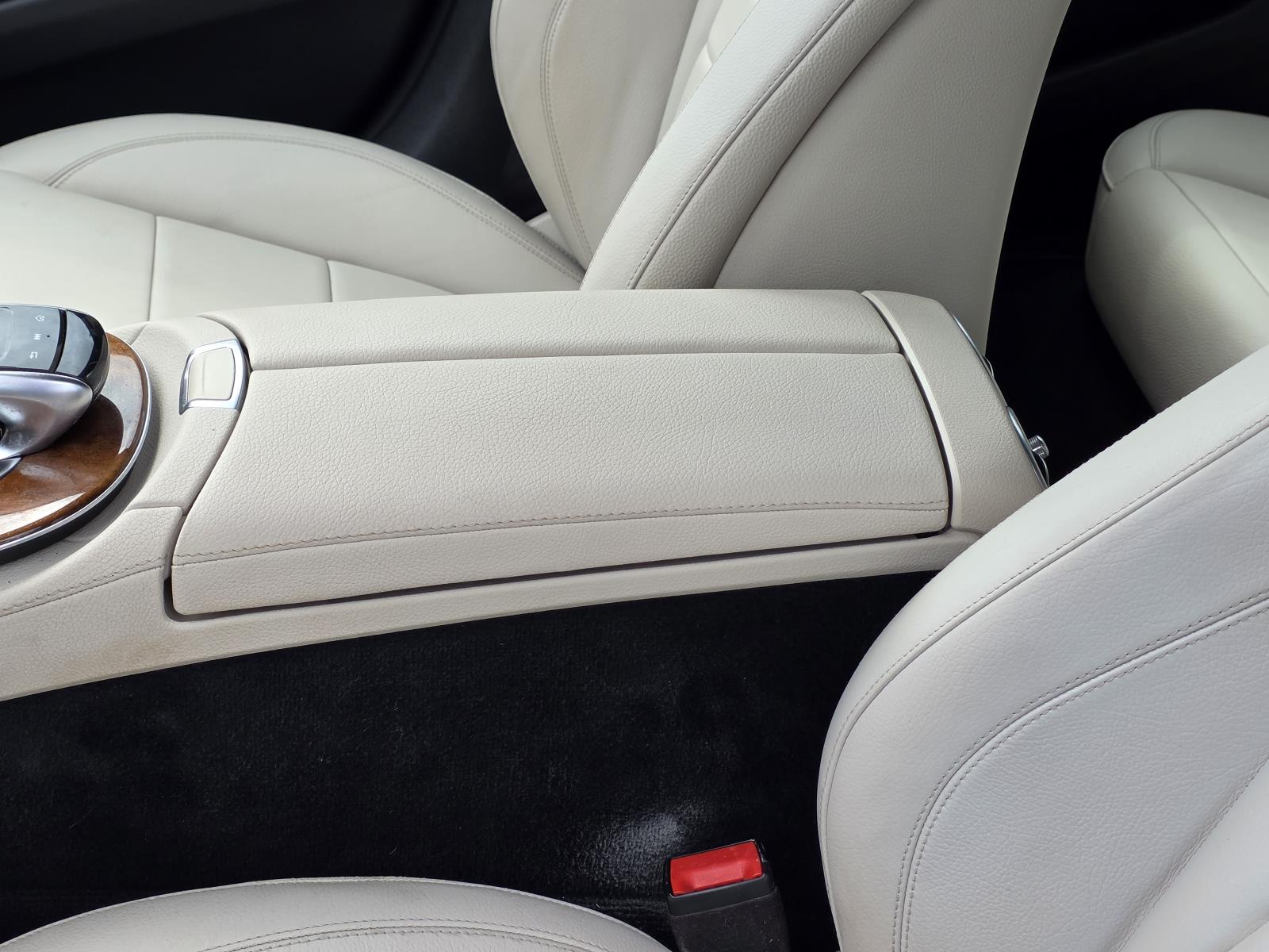 2020 Mercedes Benz E 450 4MATIC photo 7