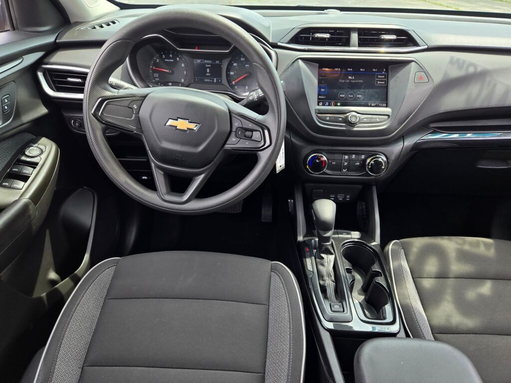 2021 Chevrolet Trailblazer LS photo 14