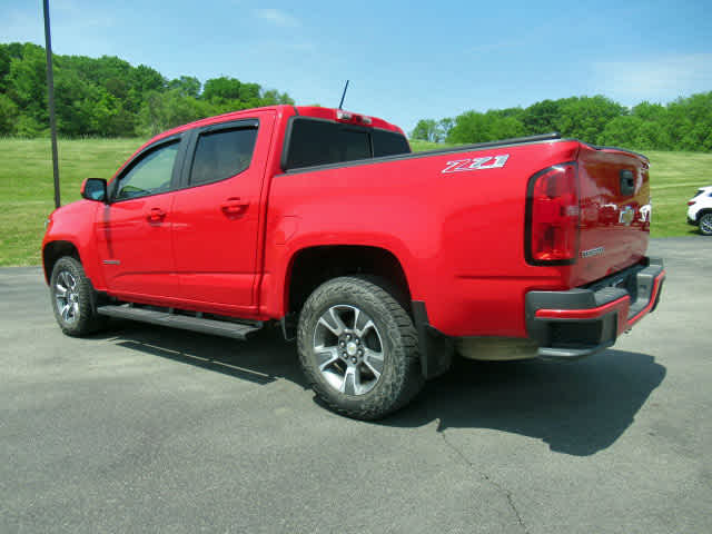 2015 Chevrolet Colorado Z71 photo 3