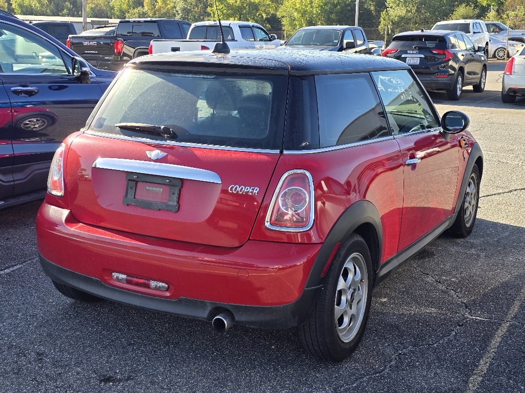 2013 Mini Cooper Hardtop Base photo 3
