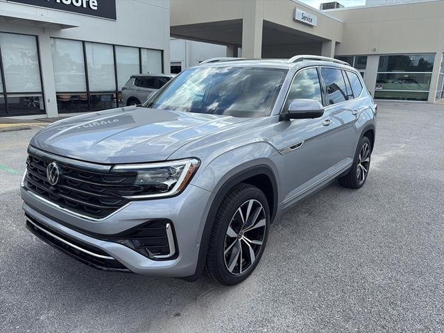 2026 Volkswagen Atlas SEL Premium R-Line photo 3