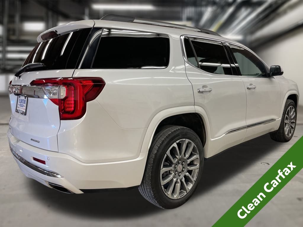 2023 Gmc Acadia Denali photo 3