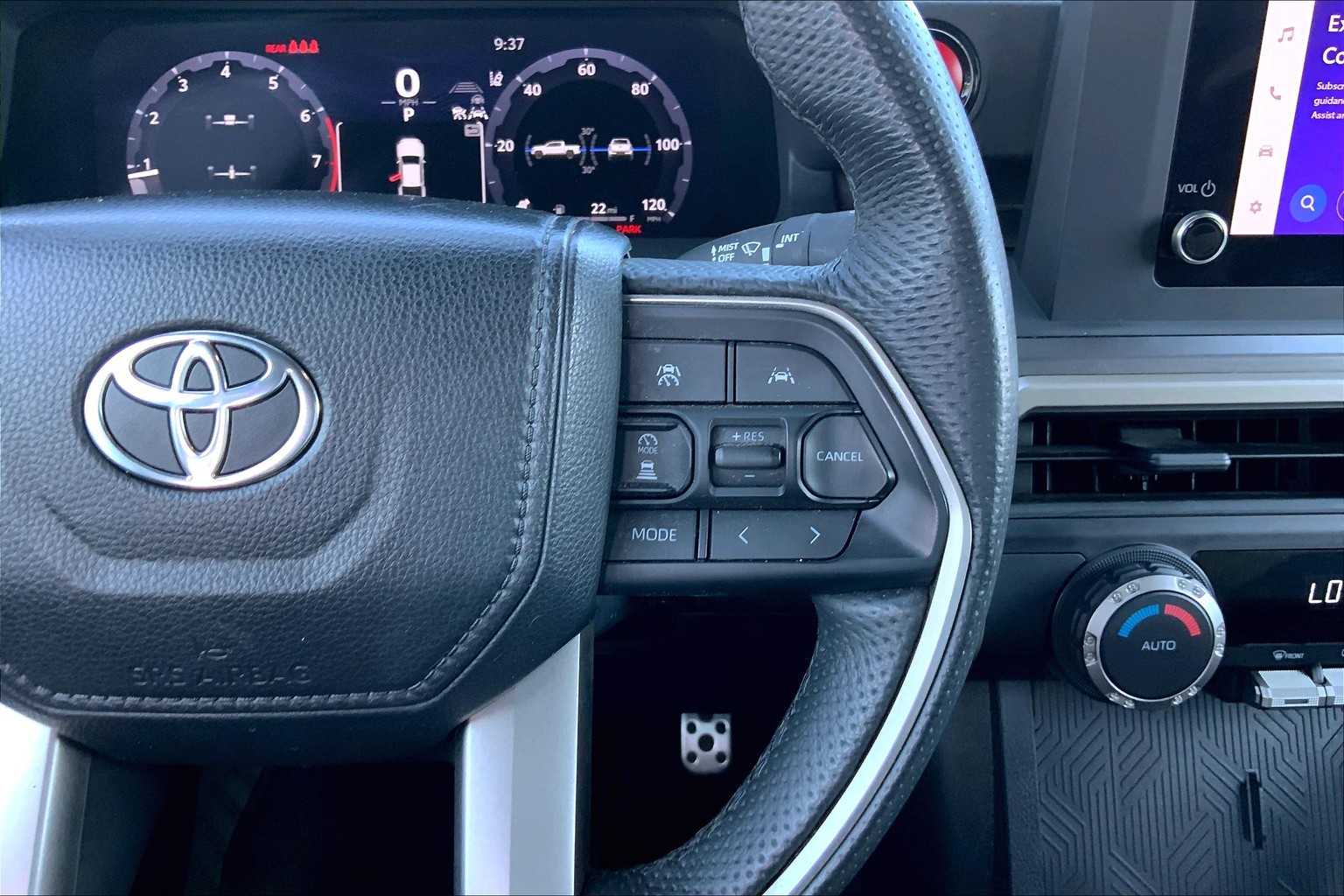2024 Toyota Tacoma TRD Sport 4x4 photo 23