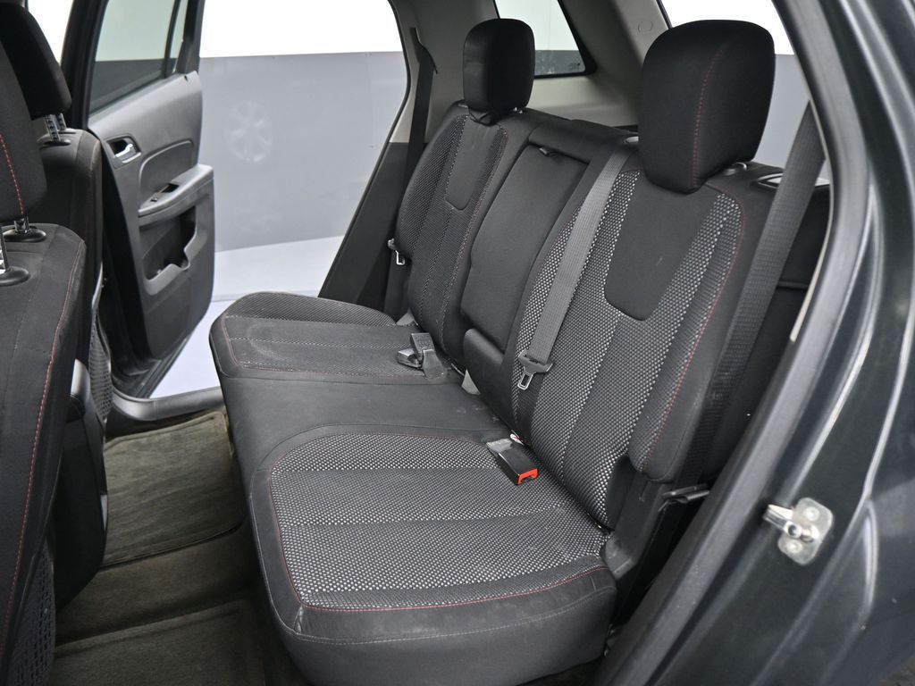 2017 Gmc Terrain SLE photo 35