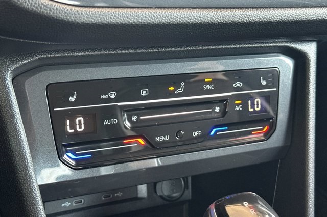 2024 Volkswagen Tiguan SE Wolfsburg Edition photo 19