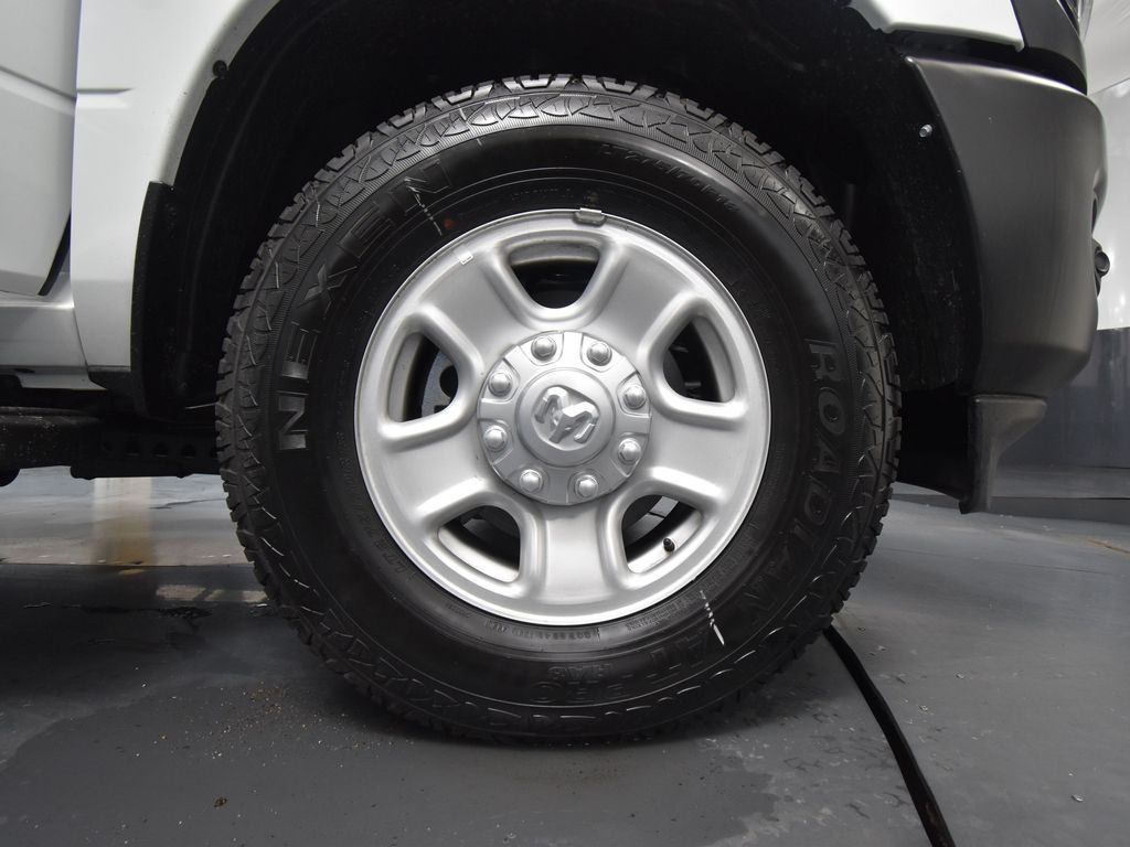 2024 Ram 3500 Tradesman photo 11