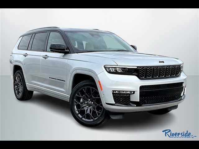 2025 Jeep Grand Cherokee L Summit Reserve's photo