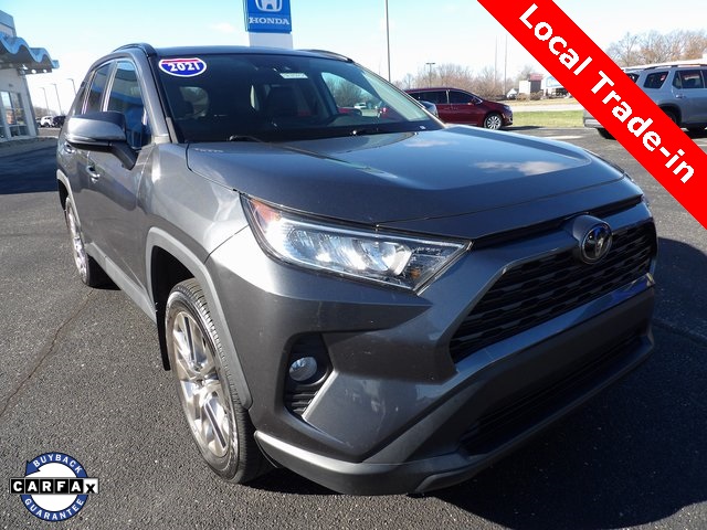 2021 Toyota RAV4 XLE Premium's photo