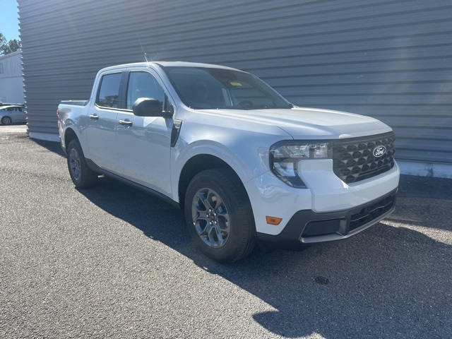 2025 Ford Maverick XLT's photo