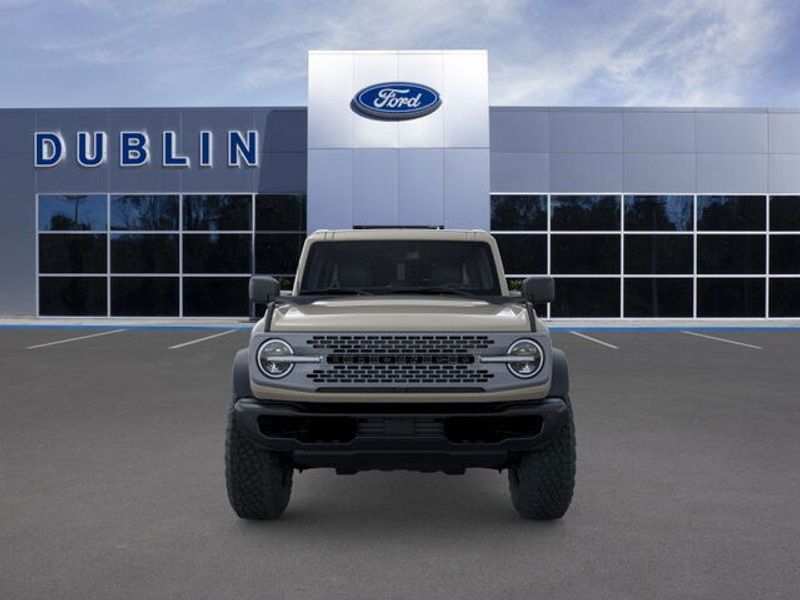 2025 Ford Bronco Badlands photo 6