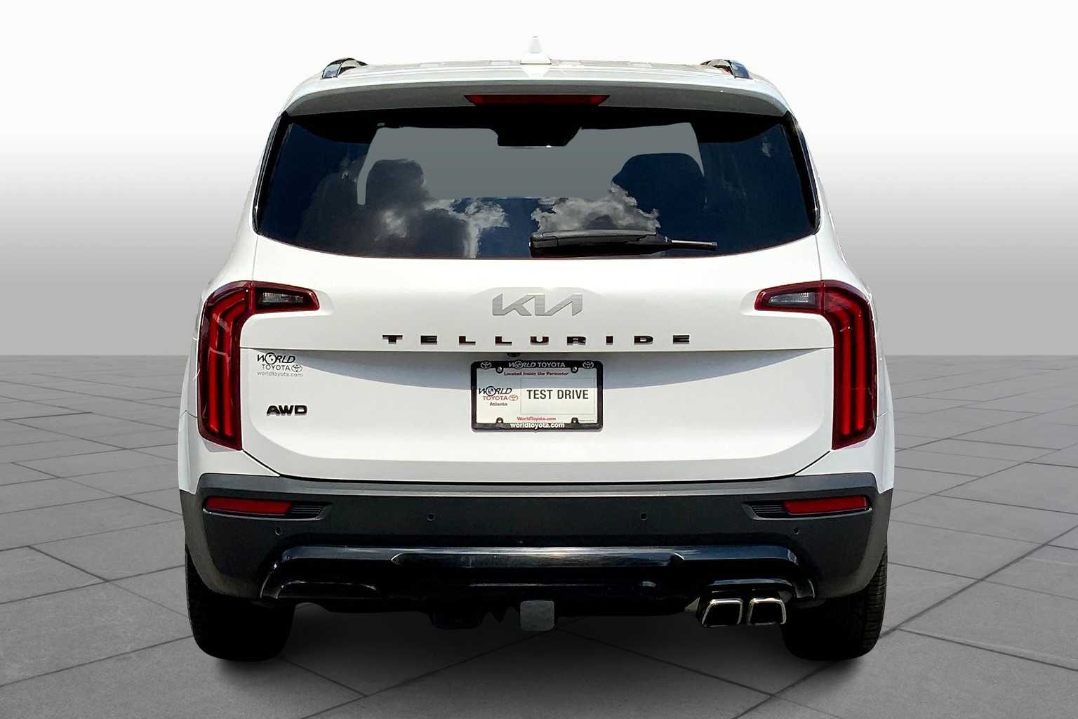 2022 Kia Telluride SX photo 3