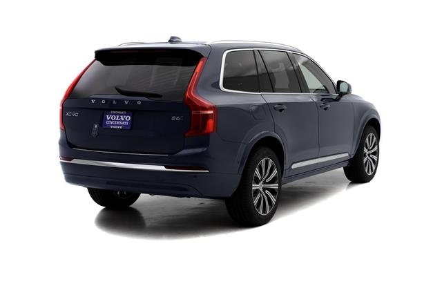 2025 Volvo XC90 Plus photo 4