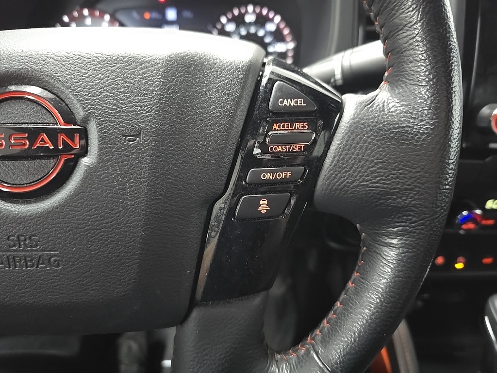2022 Nissan Frontier PRO-4X photo 18