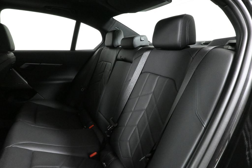 2026 Bmw 530i xDrive photo 4