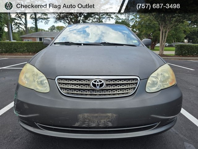 2005 Toyota Corolla CE photo 2