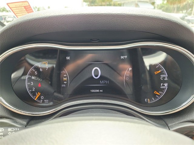 2020 Jeep Grand Cherokee Altitude photo 26