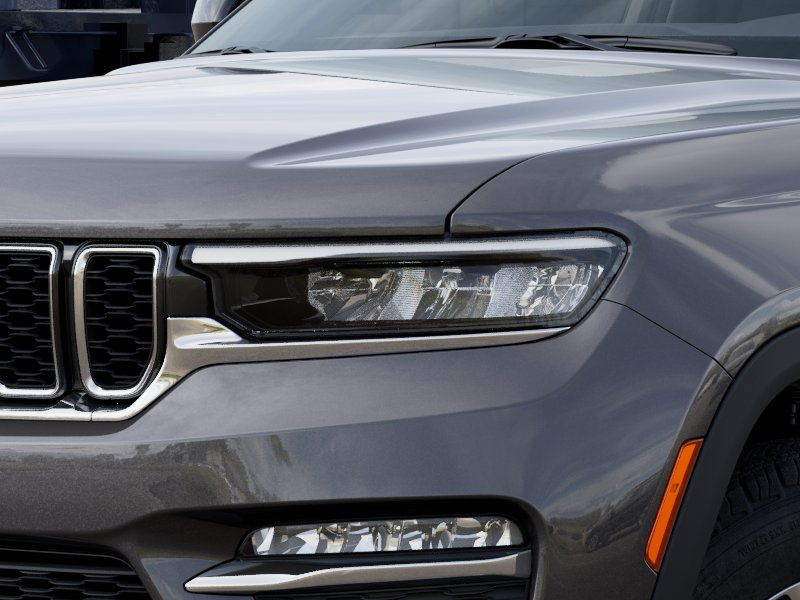 2025 Jeep Grand Cherokee Limited photo 4