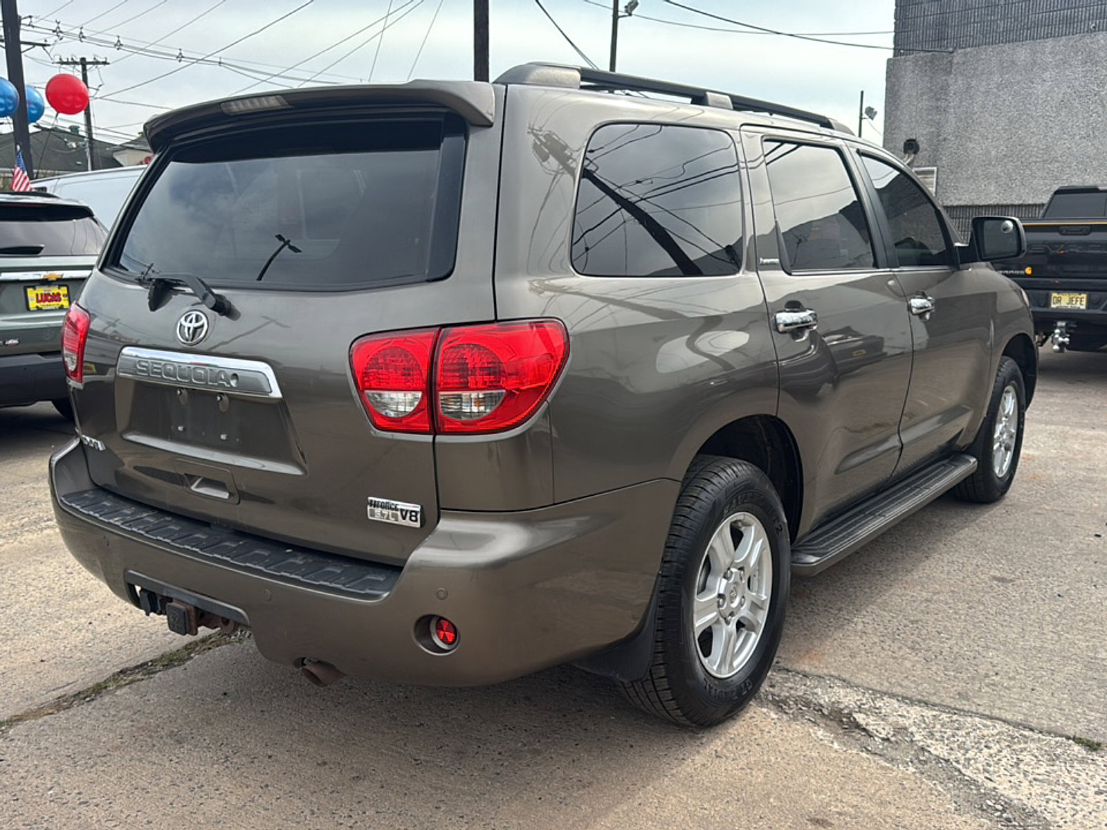 2008 Toyota Sequoia Limited photo 3