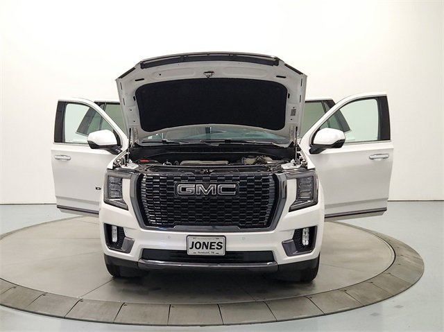 2024 Gmc Yukon Denali Ultimate photo 10