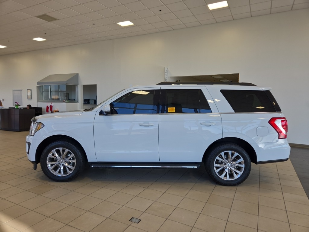 2021 Ford Expedition XLT's photo