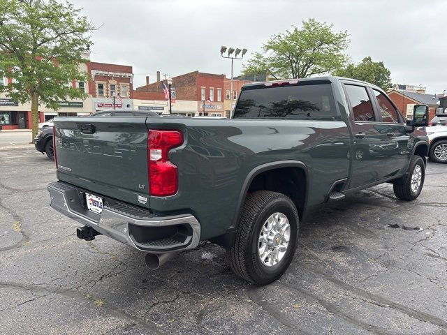 2025 Chevrolet Silverado 3500HD LT photo 5