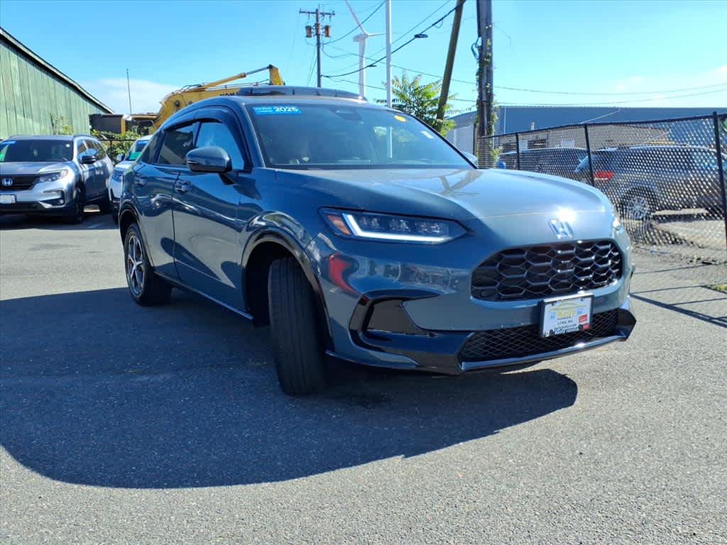 2025 Honda HR-V EX-L photo 2